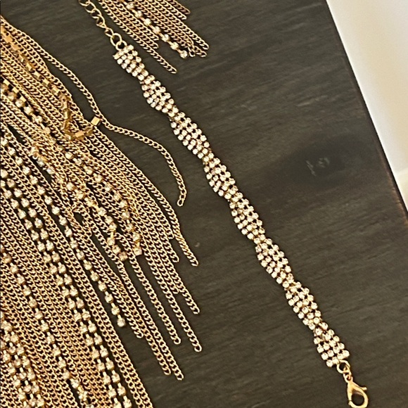 Premier Designs Jewelry Set, Necklace, Bracelet and Earrings - Picture 4 of 11